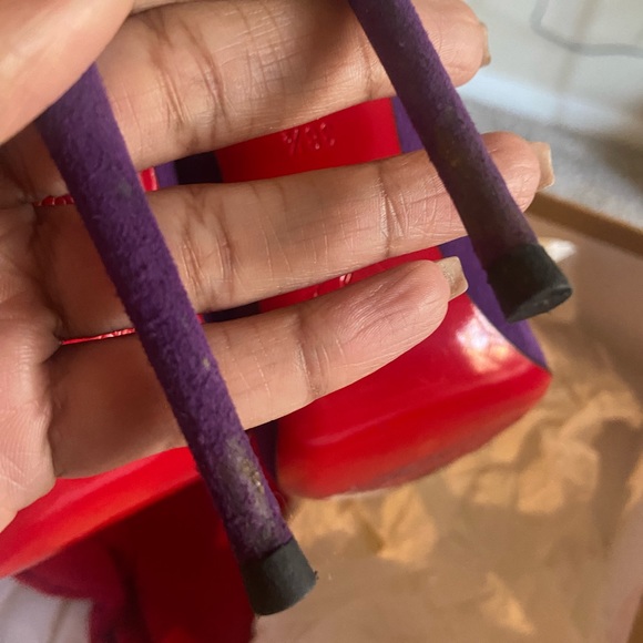 So Kate’s louboutins - Picture 4 of 4